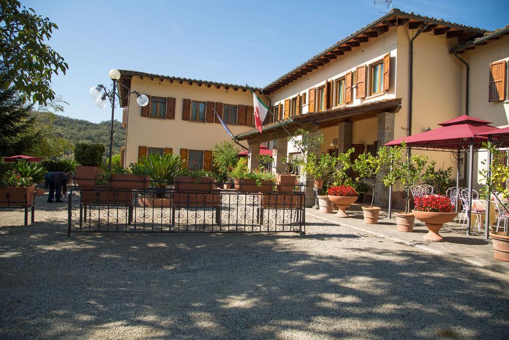 Hotel Del Lago Cavriglia Buitenkant foto
