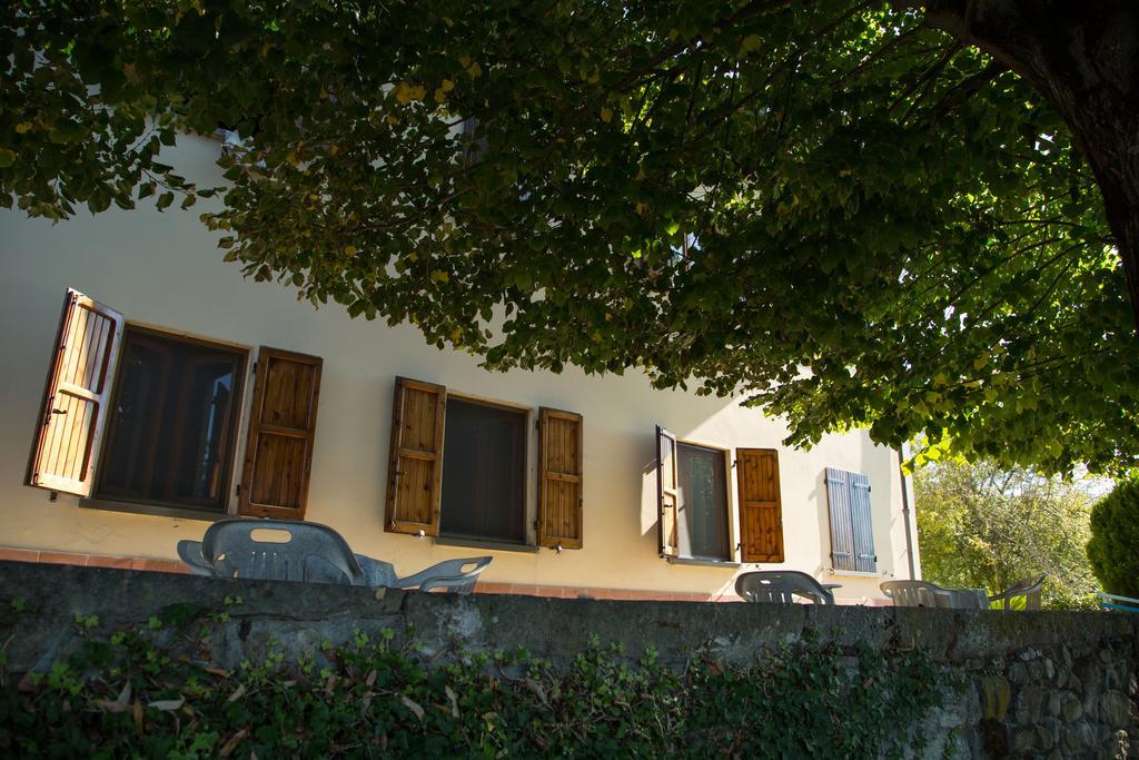 Hotel Del Lago Cavriglia Buitenkant foto