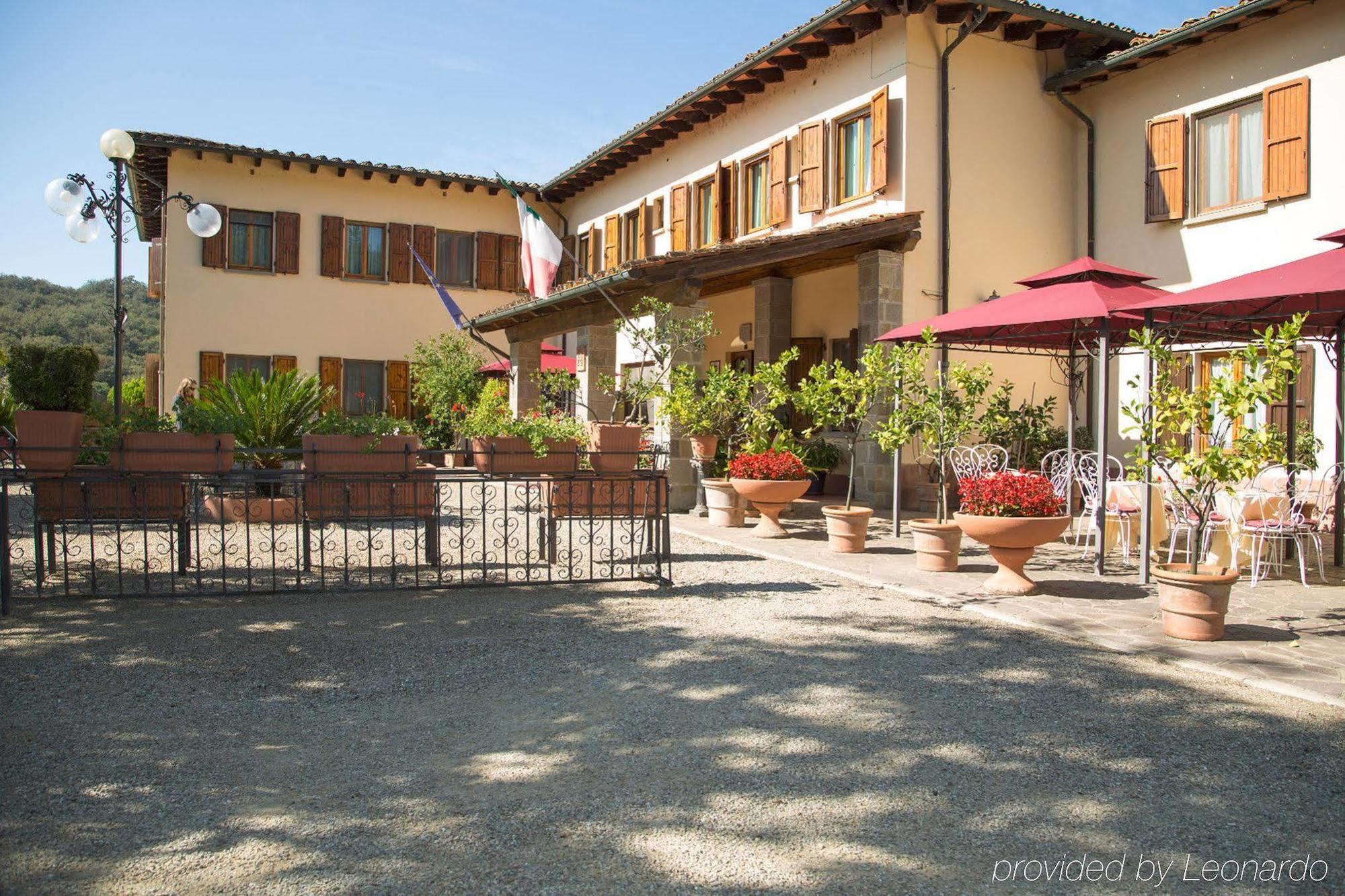 Hotel Del Lago Cavriglia Buitenkant foto